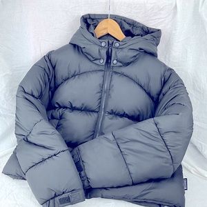 Women’s Cropped puffer coat with hood